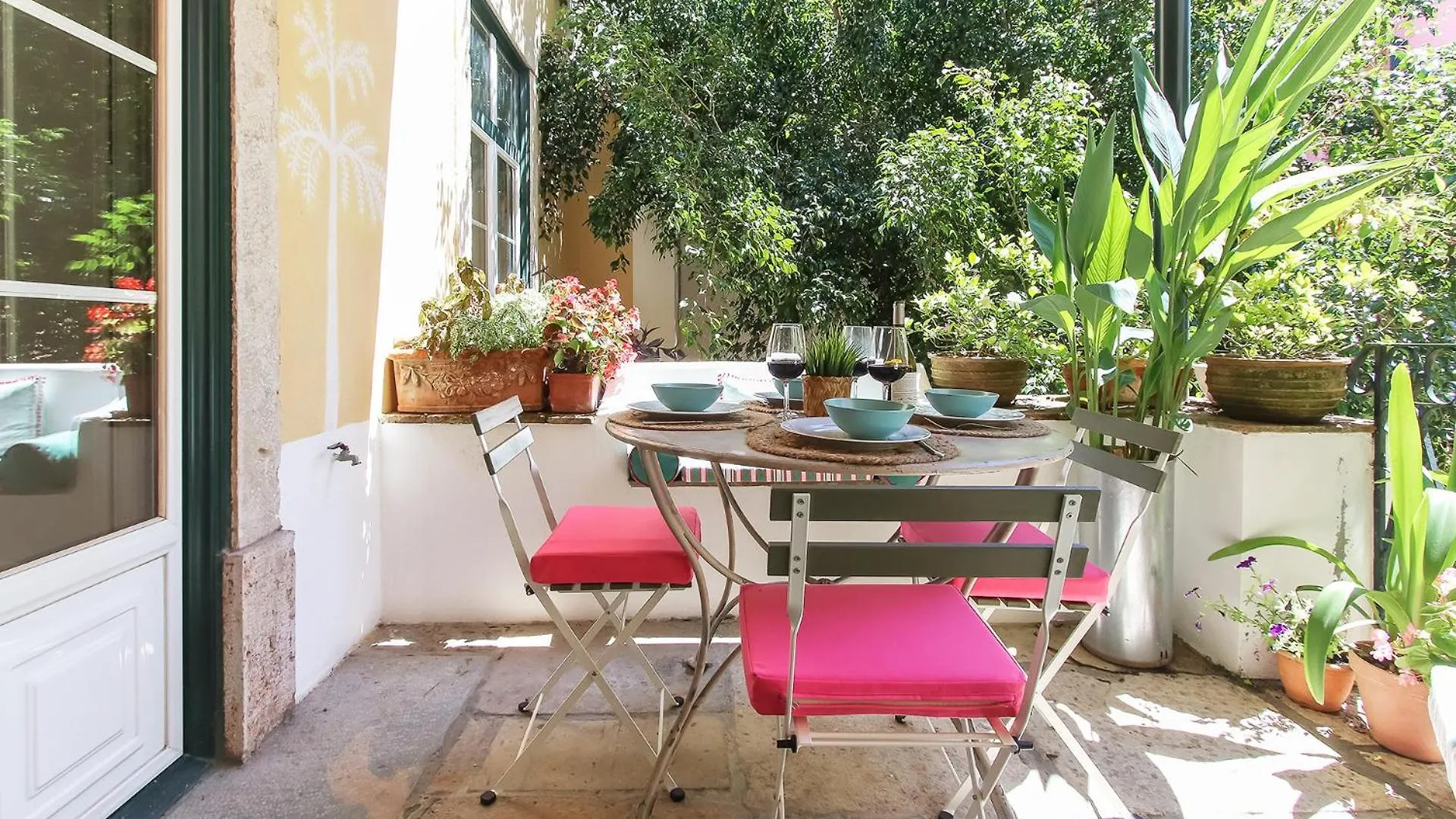 Апартаменты Dom Dinis Terrace Лиссабон