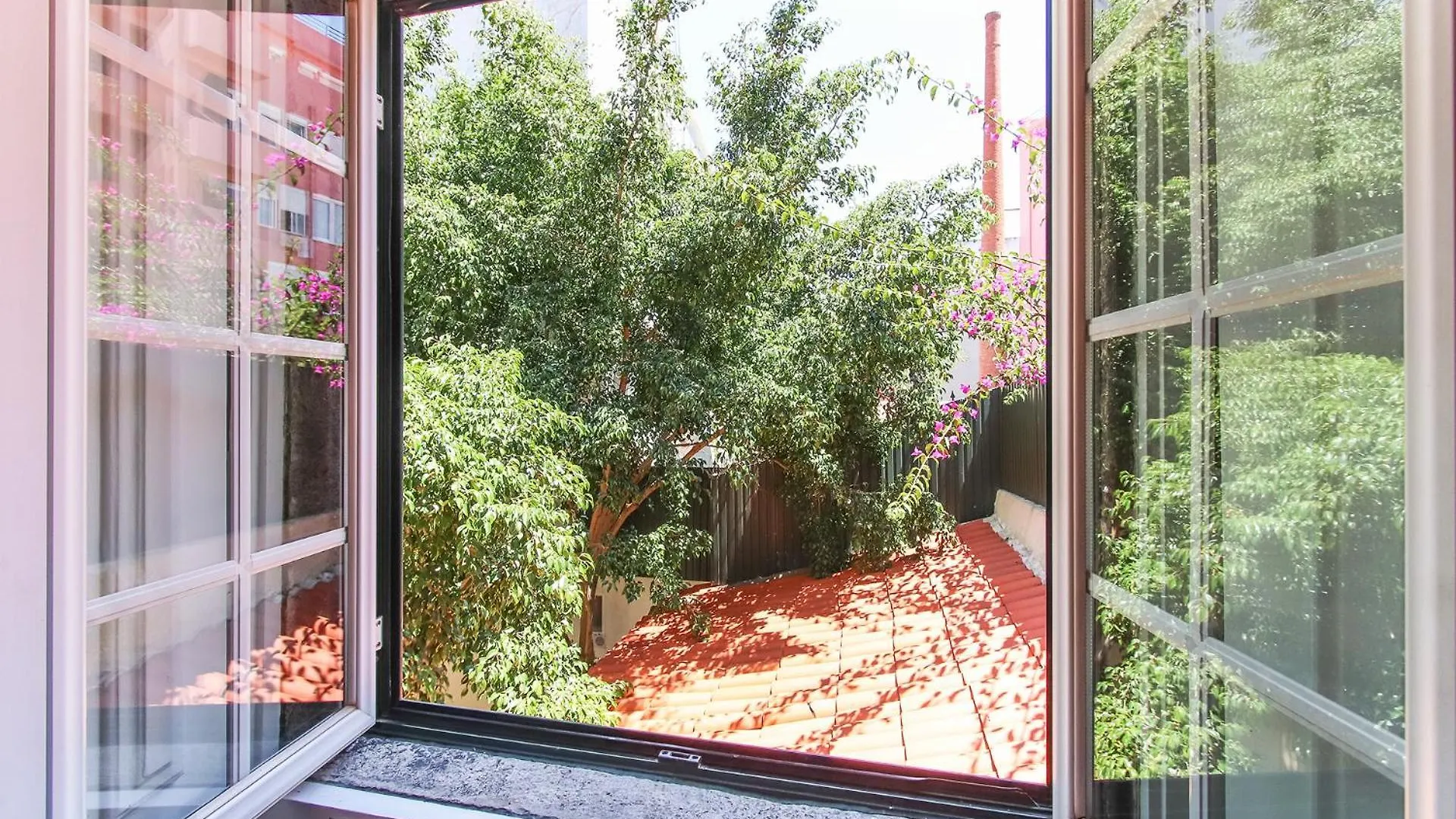 Апартаменты Dom Dinis Terrace Лиссабон